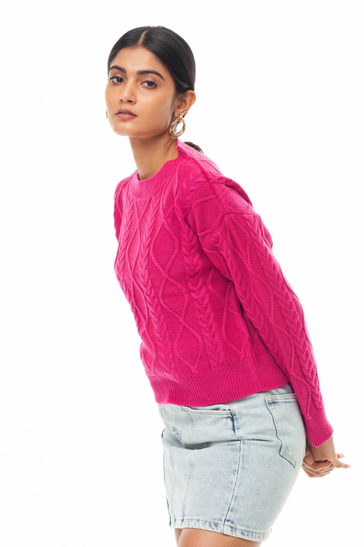 MAGENTA  CABLE KNIT SWEATER