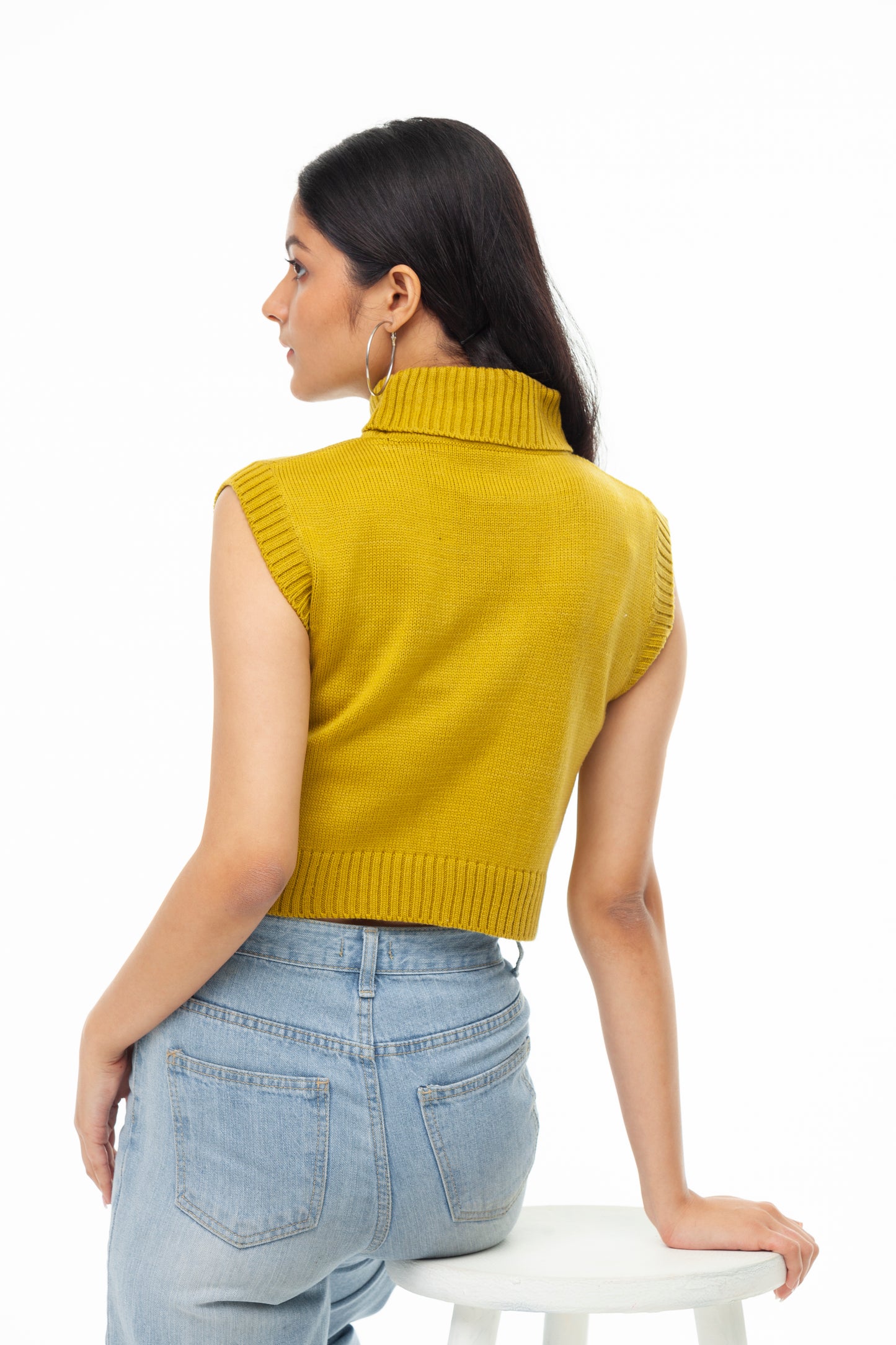 GREEN YELLOW  TURTLE  NECK VEST